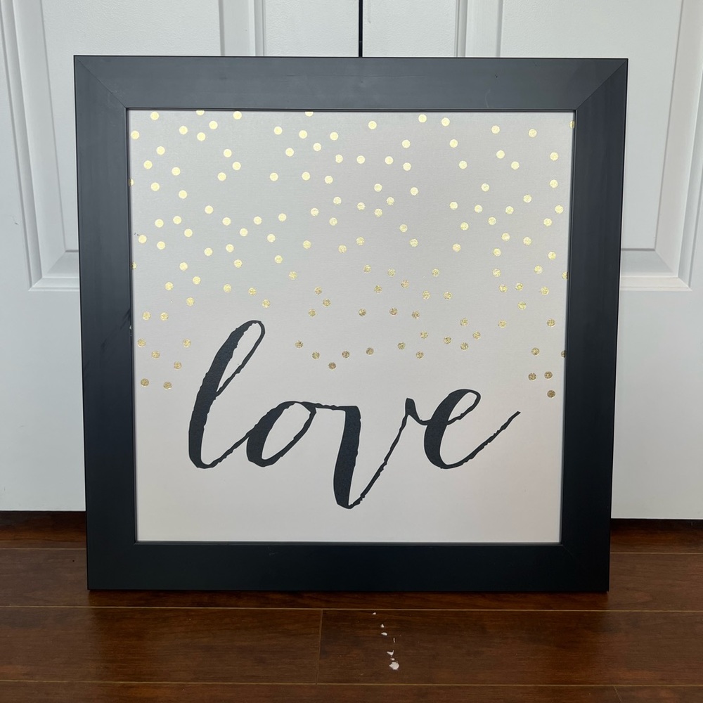 Cute love wall decorations sign